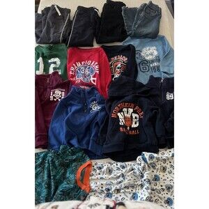LOT #2 14 PIECES OF BOY'S EVERYDAY CLOTHES/PJ SIZE 18-24 MONTHS FALL & WINTER